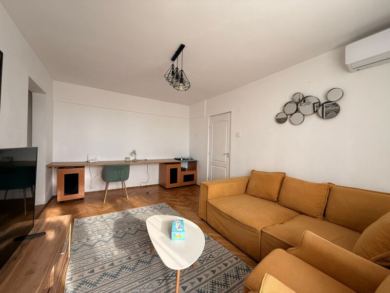 Iosfein, apartament 2 camere, 47 mp utili, panorama view.