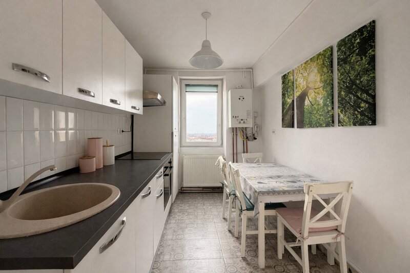 Iosfein, apartament 2 camere, 47 mp utili, panorama view.